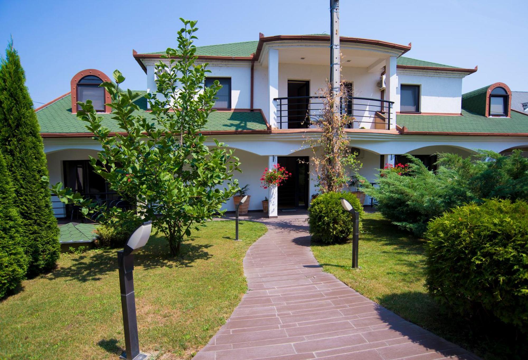 Guest House Panorama Aqualux With Free Parking ノヴィ・サド エクステリア 写真